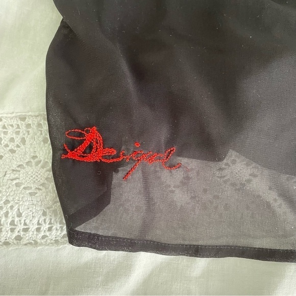 Desigual MEDIUM Black Red Circle Dot Spots Short sleeve Blouse top Shirt lined - Picture 4 of 6